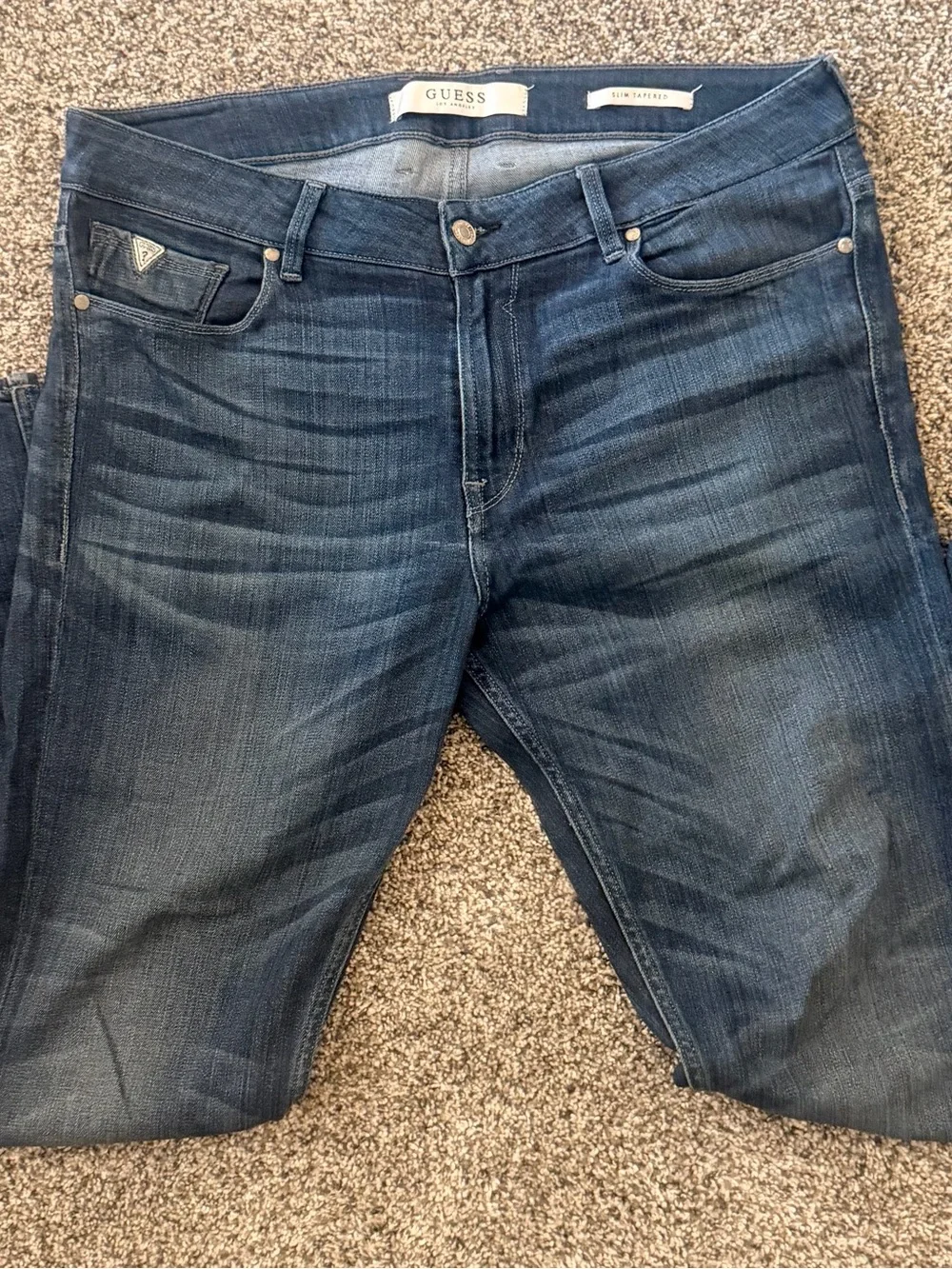 Guess Men's Slim Tapered jeans  in Dark Blue Wash